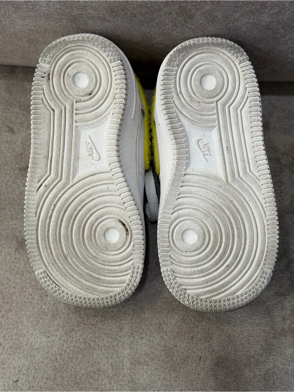 Nike force lv8